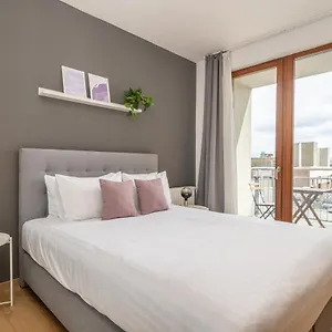 4* شقة فندقية Vagabond Downtown